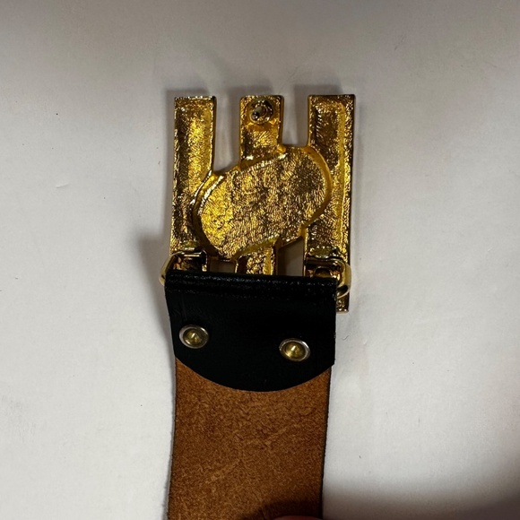 Vintage Genuine Leather Black Belt Gold Statement Buckle Size 36 - Picture 5 of 8